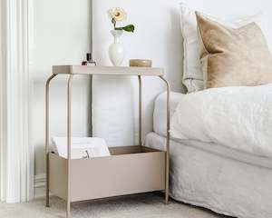 Pots Planters Garden: Metal Indoor Planter Stand | Milo