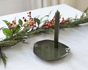 Mothers Day 1: Vander Candle Plate | Medium