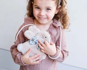 Easter: Mimi & Lula | Fluffy Bunny Bag