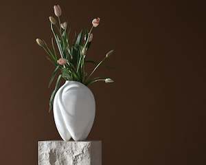 Objects: 101 Copenhagen | Sumo Vase | Bone White | Slim