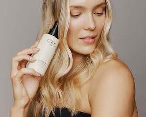 CZE | Glossifying Hair Mist