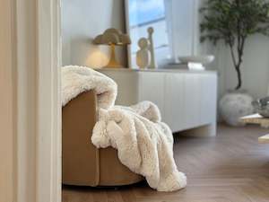 Luna Faux Fur Throw | Ivory
