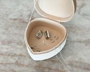 Velvet Heart Jewellery Box | Cashmere