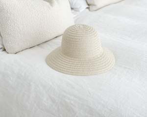 Wardrobe: Sophie | So Shady Hat | Ivory