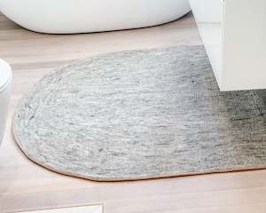 Rugs And Sofas: Muskhane Arched Rug | Light Stone With Rose Edging