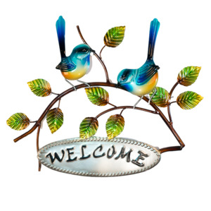 Fantail welcome sign
