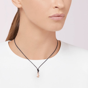 Dodo Letters: DoDo Charm Letter R Rose Gold