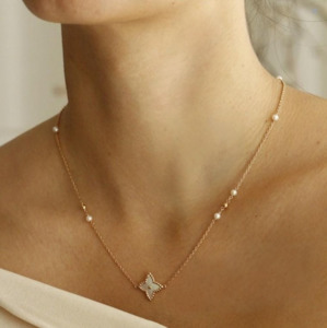 Al Coro Palladio Necklace with Mother of Pearl and diamond detail