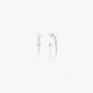 DoDo Essentials Oval Earrings in 18k White Gold with Diamonds