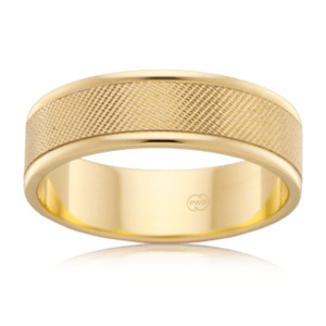 Mens Yellow Gold Diamond Cut Finished Wedding Ring