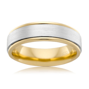 Mens Yellow Gold Wedding Ring with White Gold Outer Band