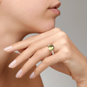 Autumn 23: Pomellato Nudo Ring 18k Gold Prasiolite and Diamonds