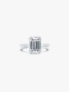 Caserta Emerald Solitaire Diamond Engagement Ring in White Gold