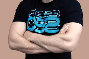 Products: TripleP casual tee OS2 Performance