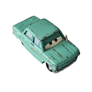 Disney Pixar Cars: Disney Pixar Cars Petrov Trunkov 1:55 Diecast