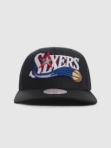 Mitchell & Ness Philadelphia 76ers Team Colour Wordmark Snapback