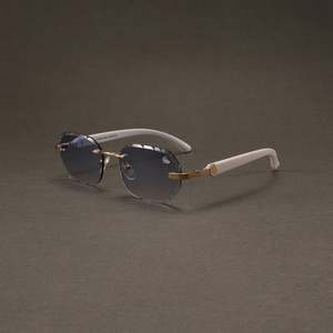 Belvoir Co: BV-Q (Belvoir & co sunglasses diamond cut willow blue gold/white) 52596700