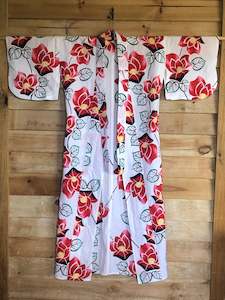 Vintage Kimono: Yukata// Beni