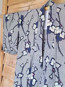 Vintage Kimono: Yukata Koharu