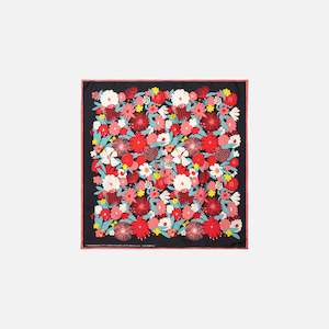 Accessories: Lauhtua Suvikimppu Silkscarf