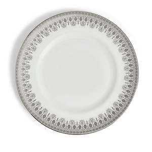 Wedgwood: Silver Tonquin Plate 27.3cm