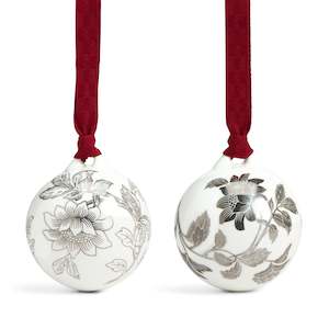 Christmas Silver Tonquin Bauble Set of 2