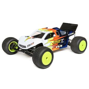 Hb Racing: 22T 4.0 Race Kit: 1/10 2WD Stadium Truck by TLR