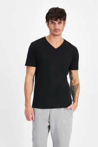 Bonds Men's Raglan V Neck Tee 2 Pack - Black