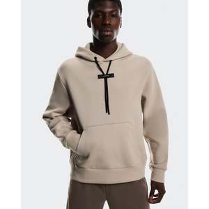 All Mens: On Running Men's Focus Tech Hoodie