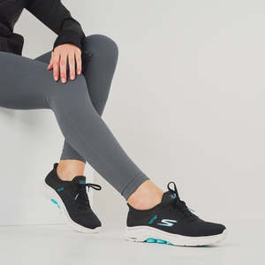 Womens Shoes: Skechers Womens Go Walk 7 - Valin - Black/Aqua