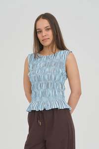 Huffer: Huffer Womens Stripe Bridget Shirred Top - Bay Blue