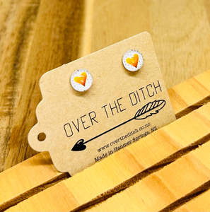 Domes - Gold heart on white mini