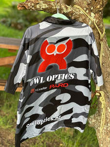 Merch: Owl Shirt
