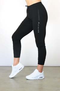 Womens Loyalty Joggers - Onyx Black