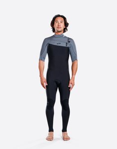 Adelio: Adelio 2/2 Short Arm Steamer Charcoal Wet Suit