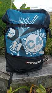 C4 V6 11m - 2nd Hand Freestyle Kite Ozone