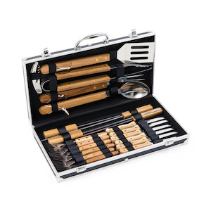 Gifts Under 100: 22pc BBQ Set