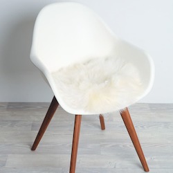Alpaca Cushions: Auskin Sheepskin Cushion Circular
