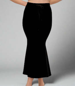 Saree Shaper – Comfort & Elegance for Every Drape