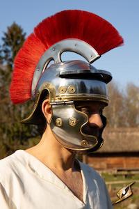 Roman: Roman Trooper w. Plume - Red - Medium