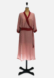 Retro: Kimono Style Dress - DESIGNER STYLIST COLLECTION