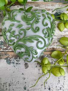 Hearts: Wall heart Green Filigree