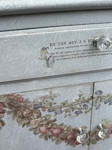 Furniture: Rivers Peak Side table / Bedside