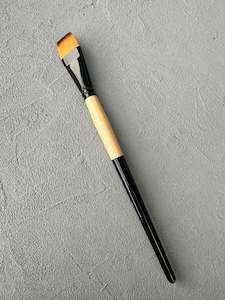 Brushes Accessories: Synthetic flat brush for moulds & crafts