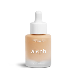 Smoothing Skin Tint /SPF | Light