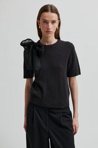 Second Female: Leara Knit O-Neck | Black