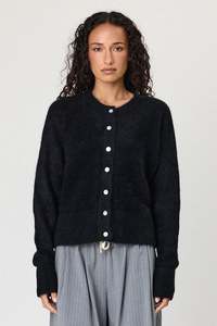 Remain: Morgan Cardi | Black