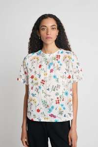 Time to spare tee | Cream floral