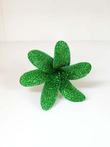 Island Sei Hair Clips: KELITA SEI