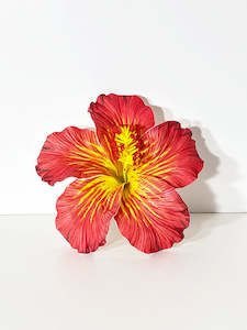 Island Sei Hair Clips: SUNELINA LARGE SEI